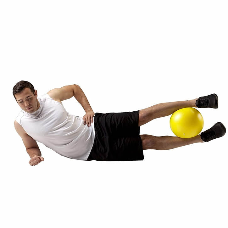 Theraband Mini Ball gelb 23 cm - Gorilla Sports Schweiz