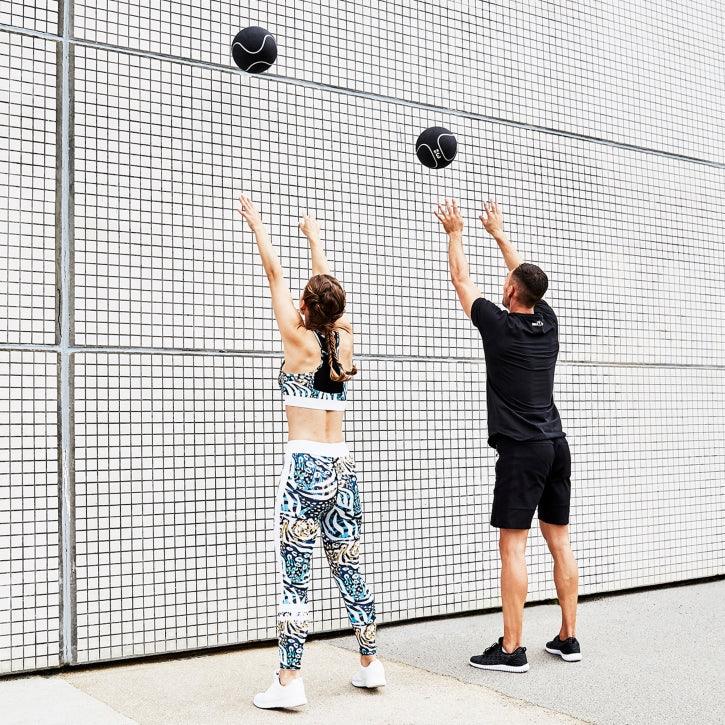 Medizinball Schwarz/Silber 1-10 KG - Gorilla Sports Schweiz